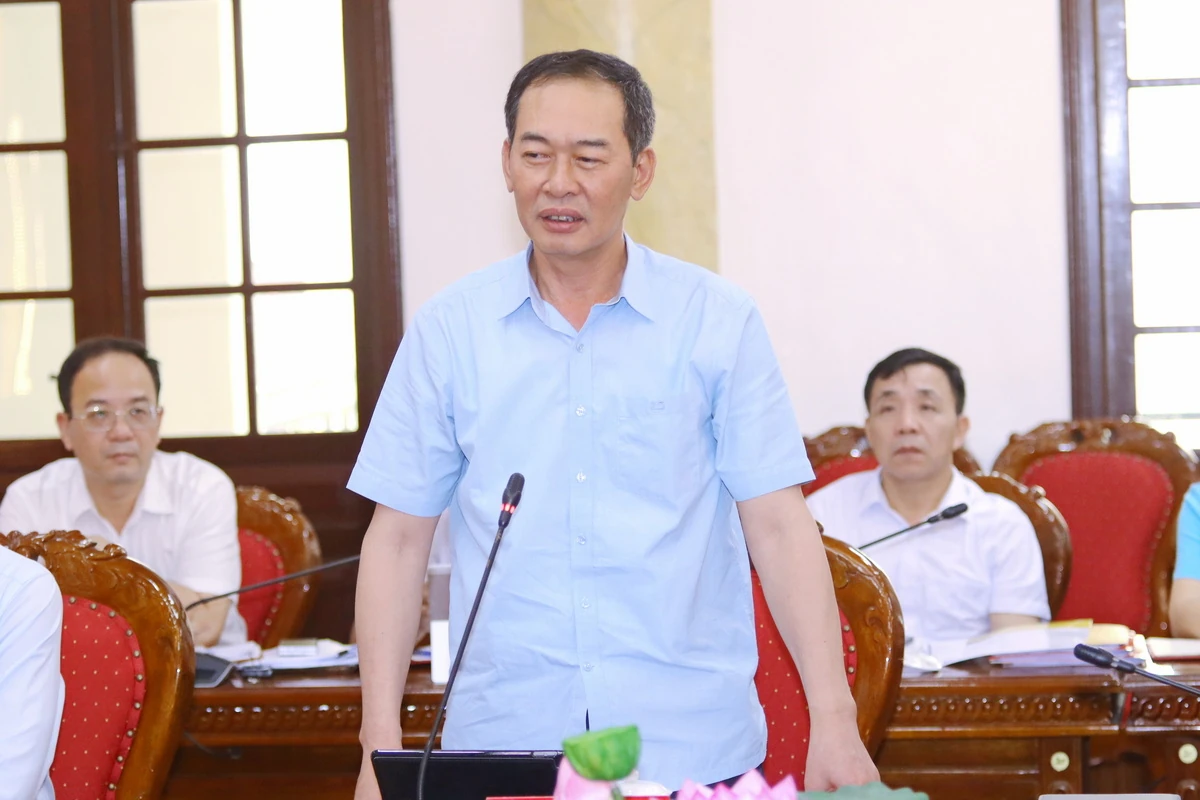 Hội nghị Ban Thường vụ Tỉnh ủy cho ý kiến về chính sách chuyển đổi nghề, giải bản tàu cá và nhiều nội dung quan trọng khác