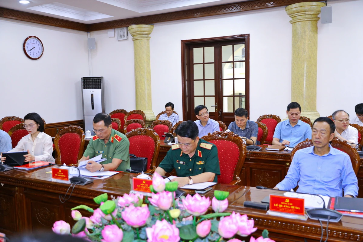 Hội nghị Ban Thường vụ Tỉnh ủy cho ý kiến về chính sách chuyển đổi nghề, giải bản tàu cá và nhiều nội dung quan trọng khác