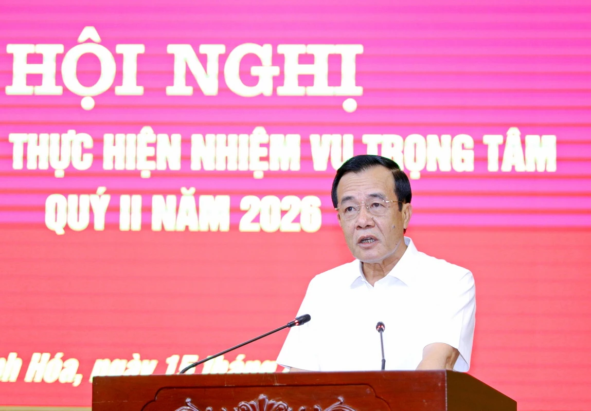 Tiếp tục củng cố, giữ vững và phát huy cao nhất tinh thần đoàn kết, thống nhất trong toàn Đảng bộ