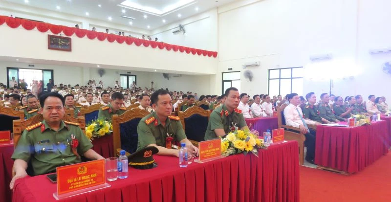 Kỷ niệm 80 năm Ngày truyền thống lực lượng Cảnh sát QLHC về TTXH