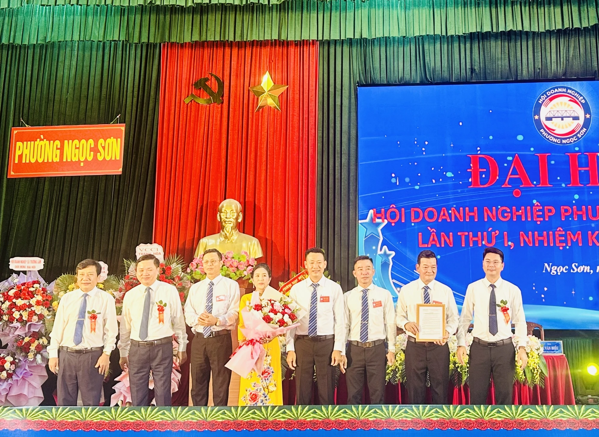 Phát huy vai trò cầu nối giữa doanh nghiệp với chính quyền địa phương