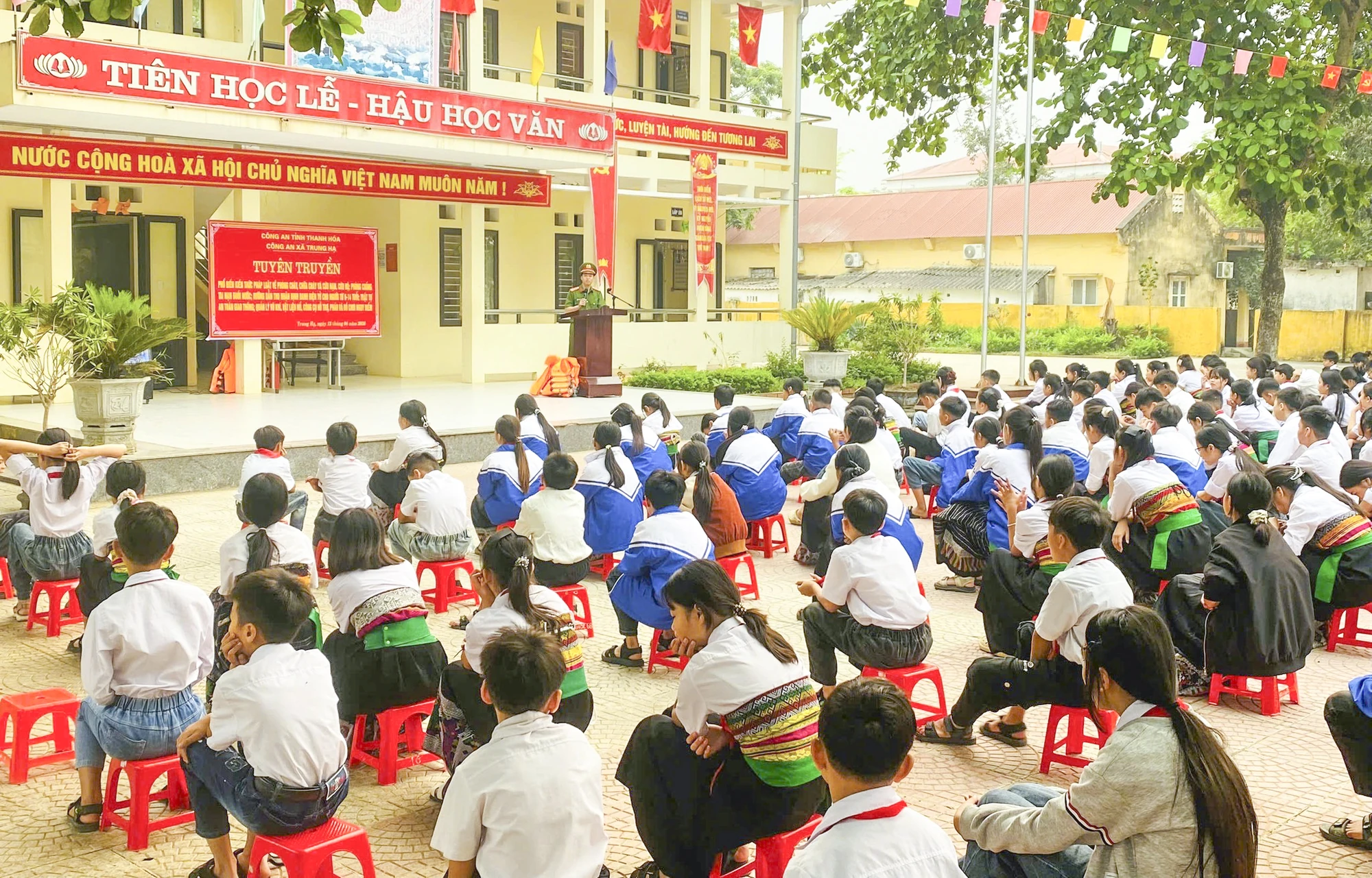 Hơn 26.000 học sinh được tuyên truyền Luật trật tự an toàn giao thông đường bộ