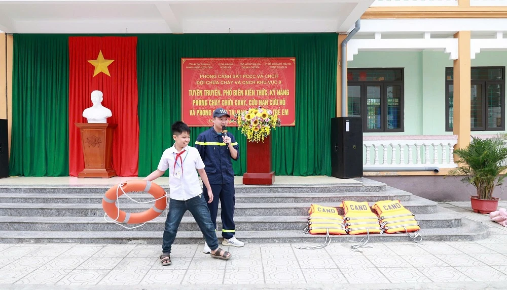 Thiệu Hóa tăng cường tuyên truyền phòng, chống đuối nước và kỹ năng an toàn cho học sinh