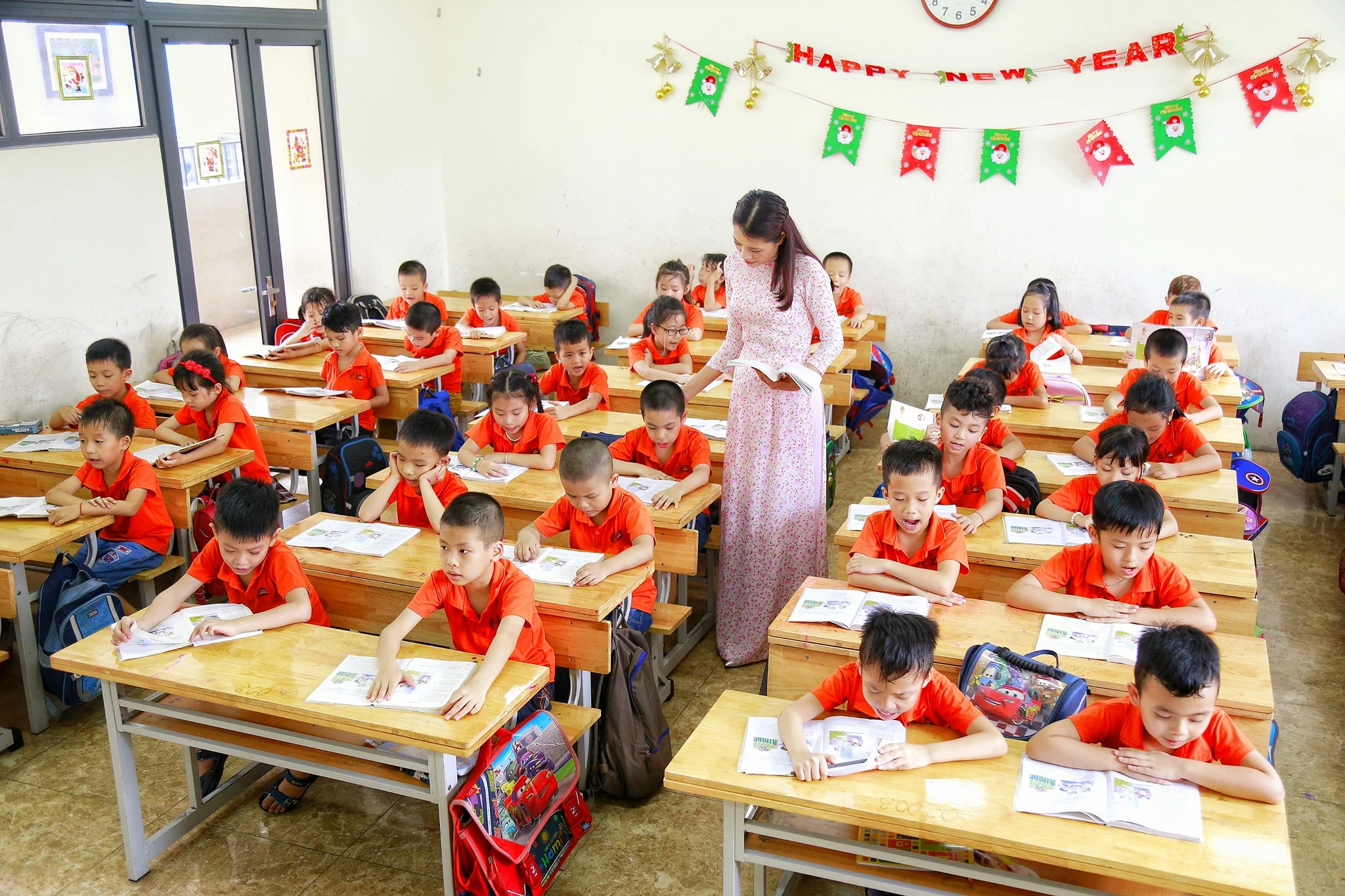 Ban hành các quy định mới về các chuẩn nghề nghiệp đối với giáo viên