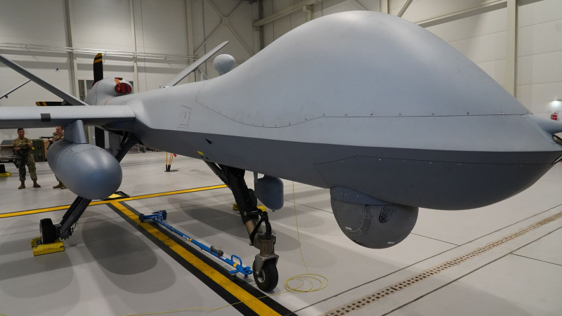 Mỹ đối mặt nguy cơ tụt hậu trong công nghệ UAV AI trước Nga, Trung Quốc