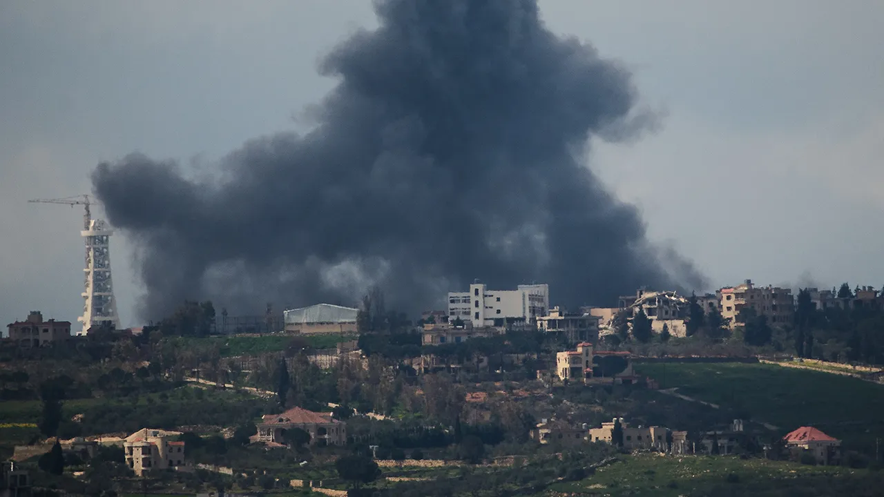 Lãnh đạo Israel và Lebanon lần đầu đối thoại sau 34 năm