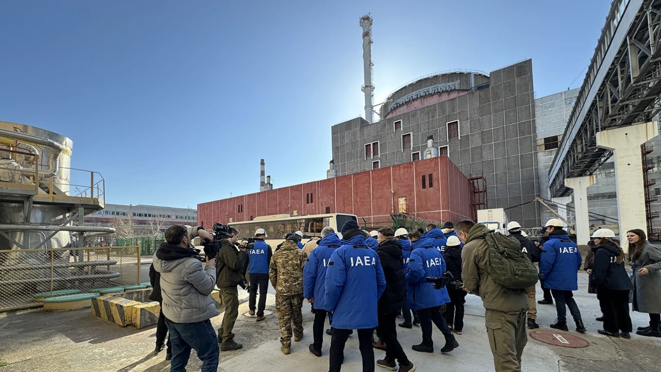 IAEA điều tra sự cố mất điện lưới tại nhà máy Zaporizhzhia, dấy lên lo ngại an toàn hạt nhân tại Ukraine