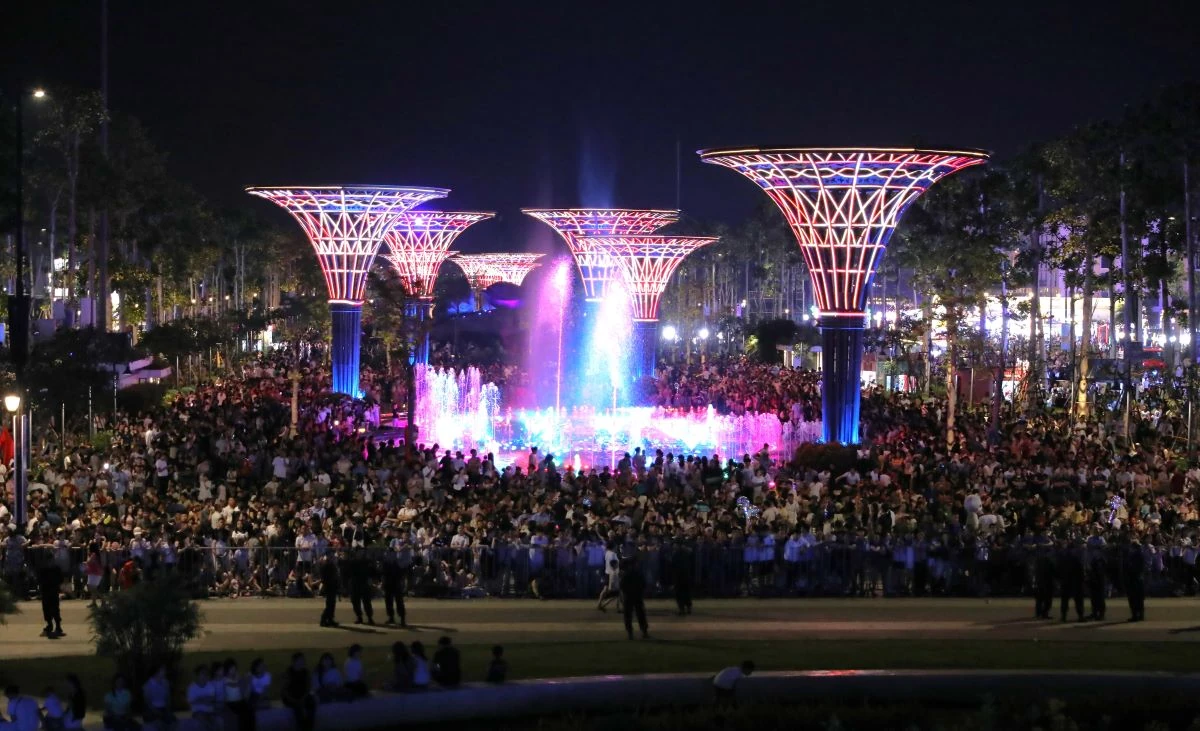 Khai mạc Lễ hội du lịch Sầm Sơn năm 2026: “Sầm Sơn - Khát vọng rực rỡ”