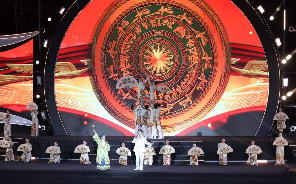 Khai mạc Lễ hội du lịch Sầm Sơn năm 2026: “Sầm Sơn - Khát vọng rực rỡ”