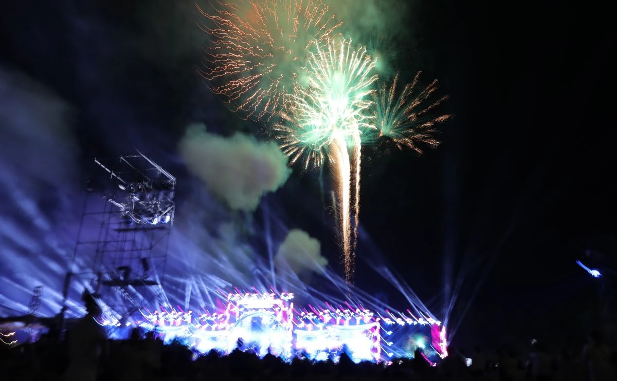 Khai mạc Lễ hội du lịch Sầm Sơn năm 2026: “Sầm Sơn - Khát vọng rực rỡ”