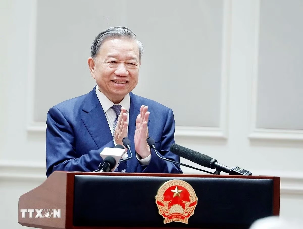 Tiếp tục đổi mới căn bản tư duy về công tác dân tộc và chính sách dân tộc