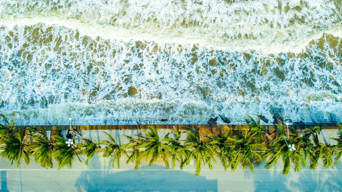 Hải Tiến gấp rút chỉnh trang diện mạo chào đón mùa du lịch hè 2026