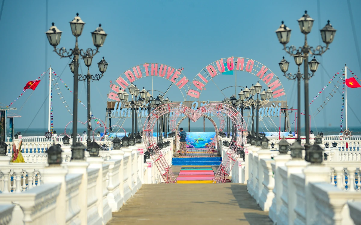 Hải Tiến gấp rút chỉnh trang diện mạo chào đón mùa du lịch hè 2026