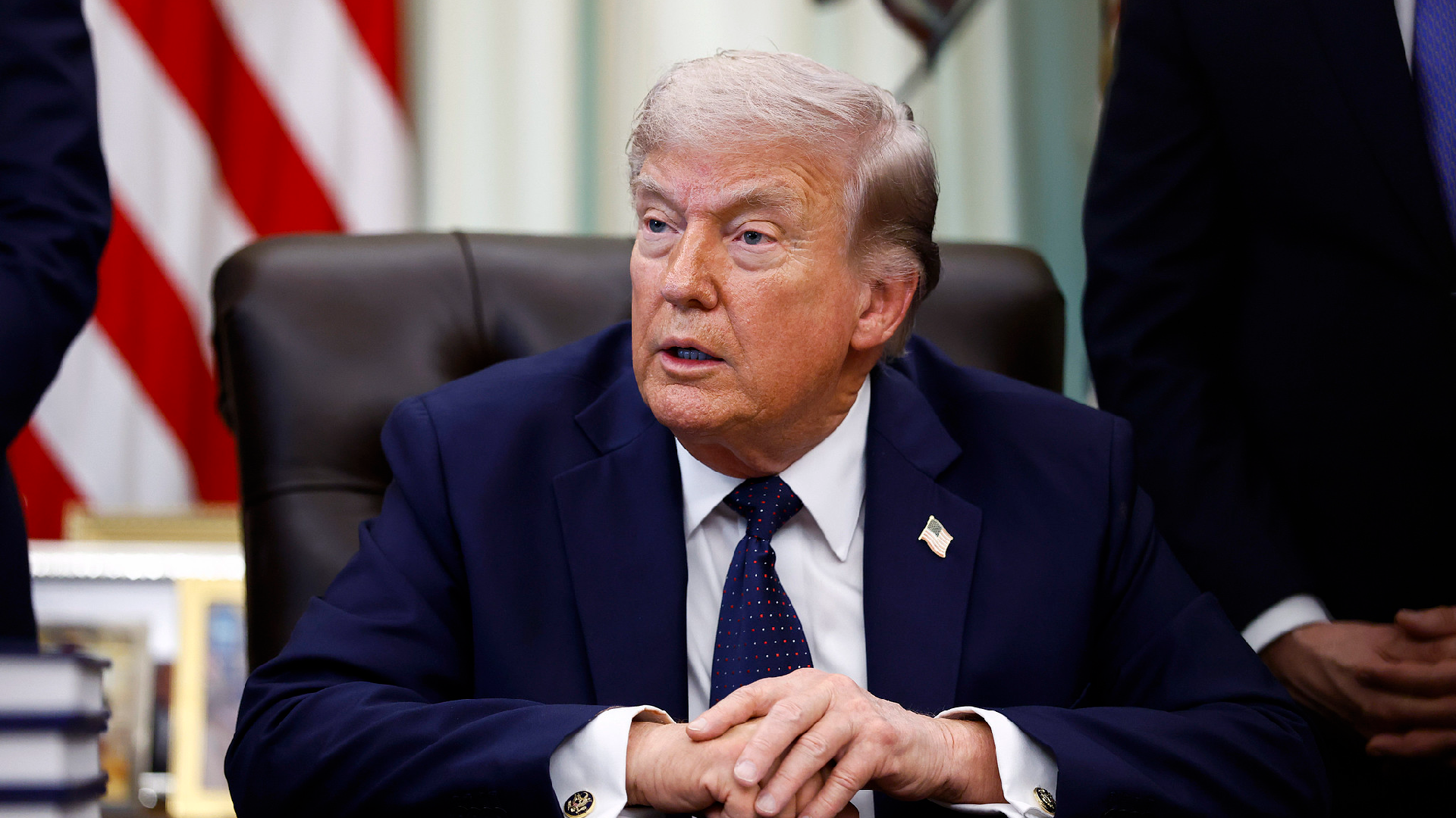 Mỹ sẽ áp thuế cao nếu Anh duy trì Thuế Dịch vụ Kỹ thuật số