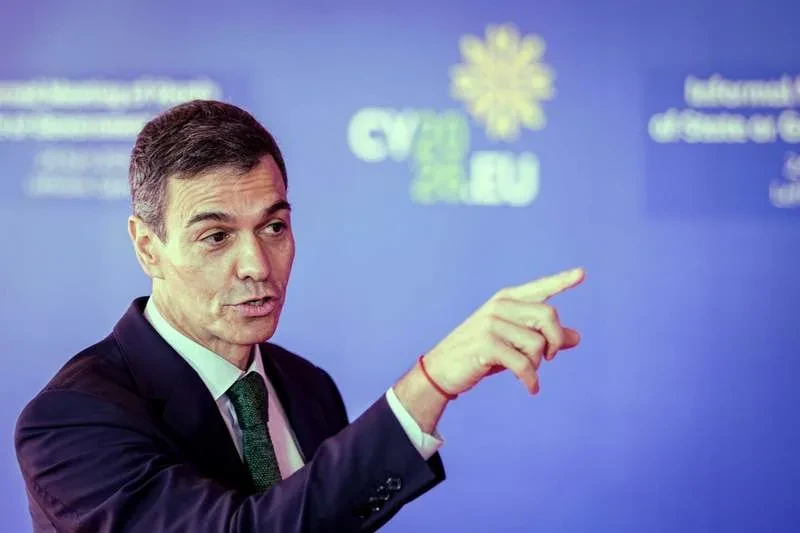 Tây Ban Nha, Anh, Đức phản ứng gay gắt thông tin Mỹ xem xét trừng phạt đồng minh