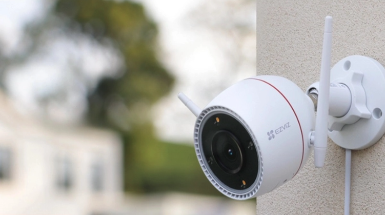 Camera Ezviz ngoài trời giá rẻ chống nước tốt hiện nay