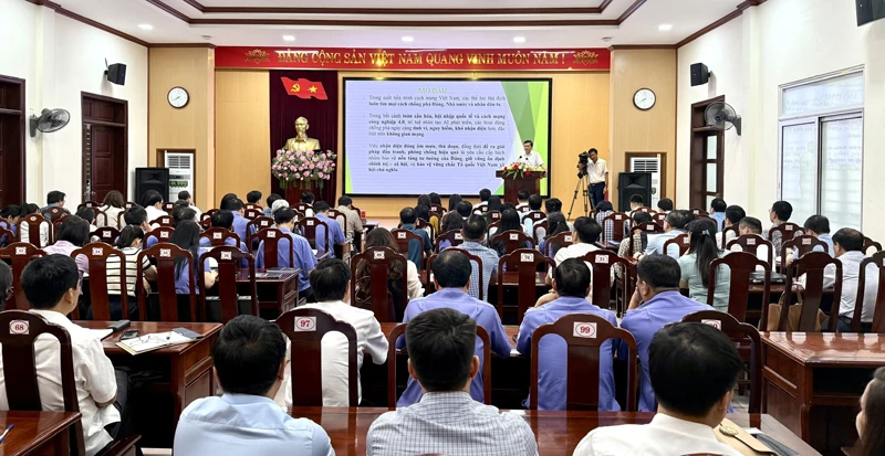 Đấu tranh với những “bình luận bẩn”