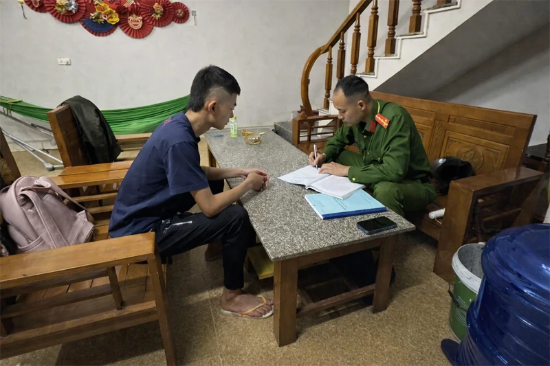 Nhận diện sớm để ngăn chặn “tín dụng đen” ở làng quê