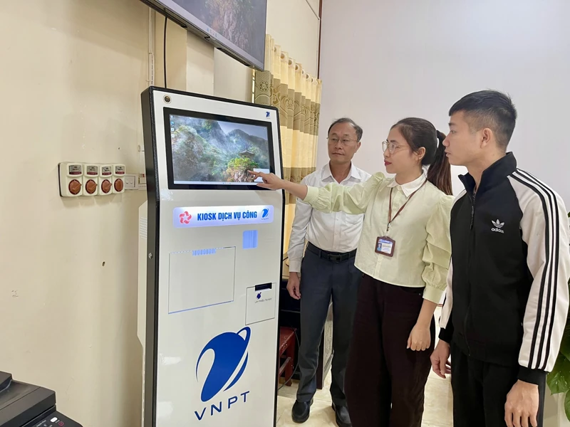 Quảng Chính đẩy mạnh chuyển đổi số trong cải cách hành chính