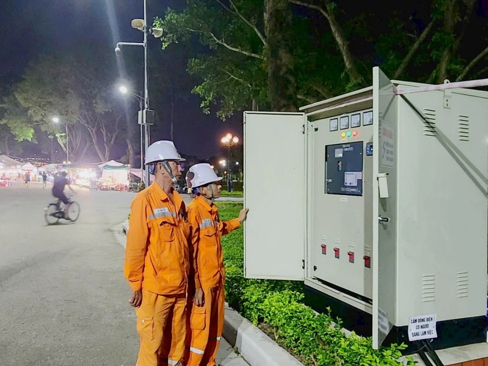 Đảm bảo cấp điện phục vụ khai mạc Tuần Văn hóa kỷ niệm 65 năm kết nghĩa thị xã Thanh Hóa - thị xã Hội An