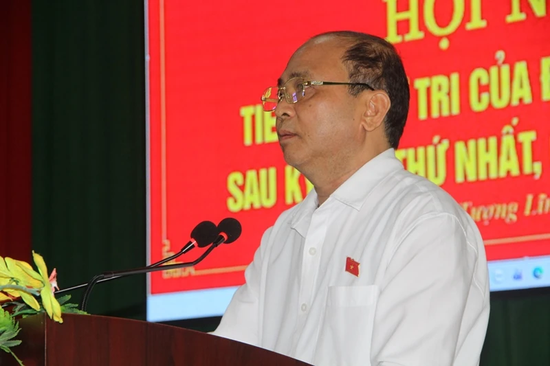 Đại biểu Quốc hội tiếp xúc cử tri xã Tượng Lĩnh