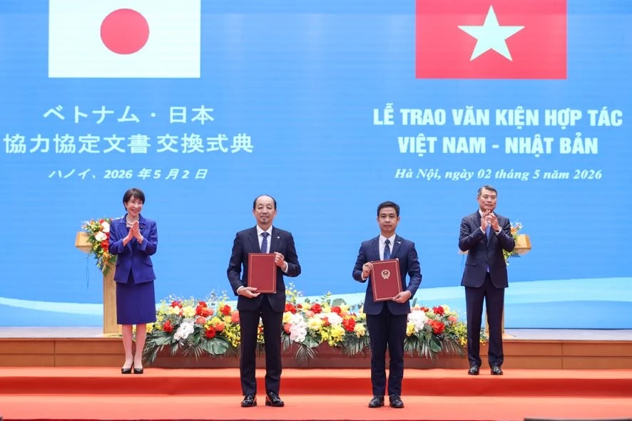 Việt Nam, Nhật Bản trao nhiều văn kiện hợp tác quan trọng