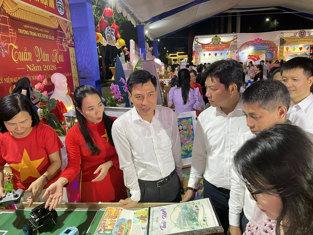 Khai mạc Tuần Văn hóa kỷ niệm 65 năm kết nghĩa thị xã Thanh Hóa - thị xã Hội An