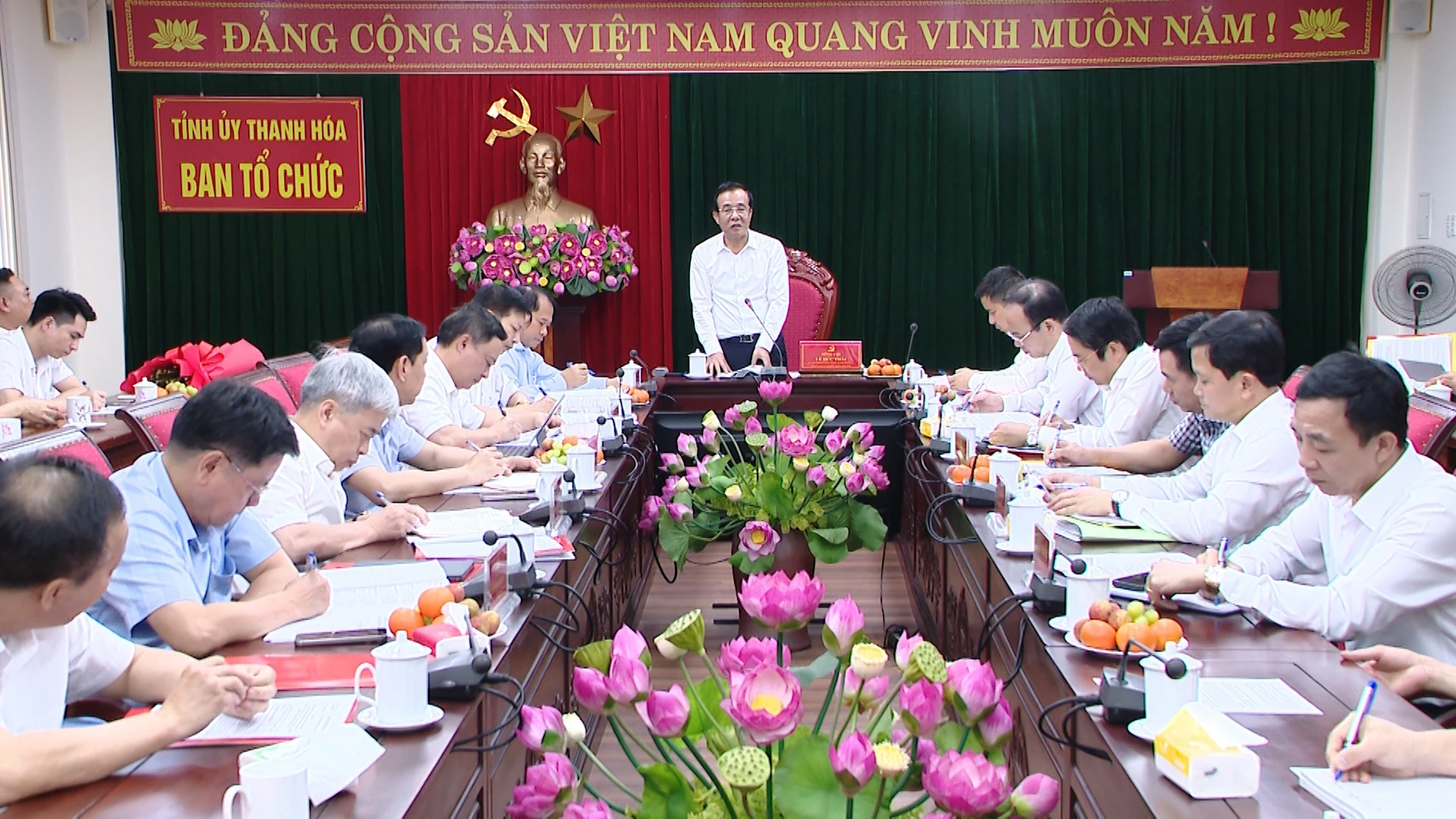 Bí thư Tỉnh ủy Lê Đức Thái làm việc với Ban Tổ chức Tỉnh ủy