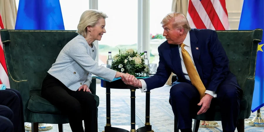 Mỹ bất ngờ tăng thuế với ô tô từ EU lên 25%, Brussels cảnh báo đáp trả