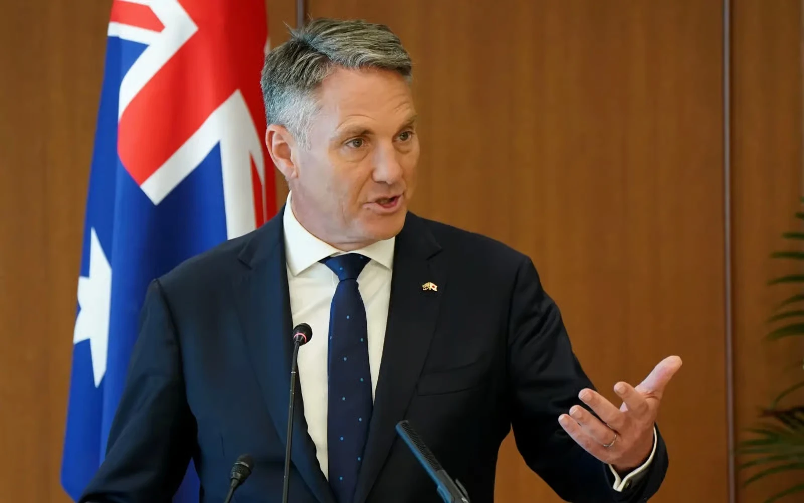 Australia chi 1,2 tỷ USD nâng cấp quốc phòng, tăng sản xuất xe bọc thép Bushmaster