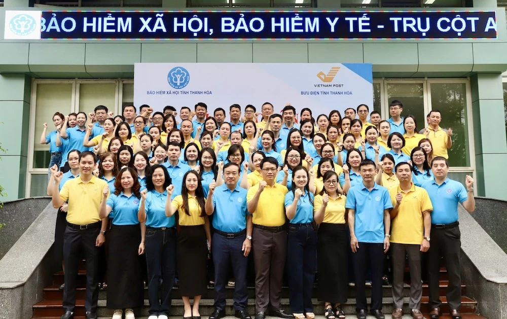 Phát động, ra quân hưởng ứng Tháng cao điểm tuyên truyền, phát triển người tham gia BHXH, BHYT 