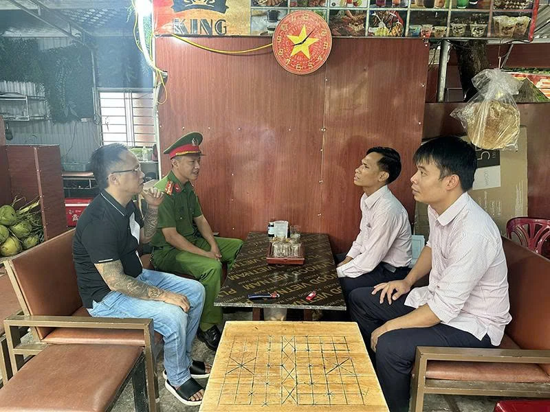 Khơi dậy khát vọng vươn lên của hộ nghèo và các gia đình chính sách