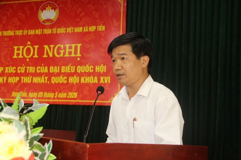 Đại biểu Quốc hội tiếp xúc cử tri xã Hợp Tiến