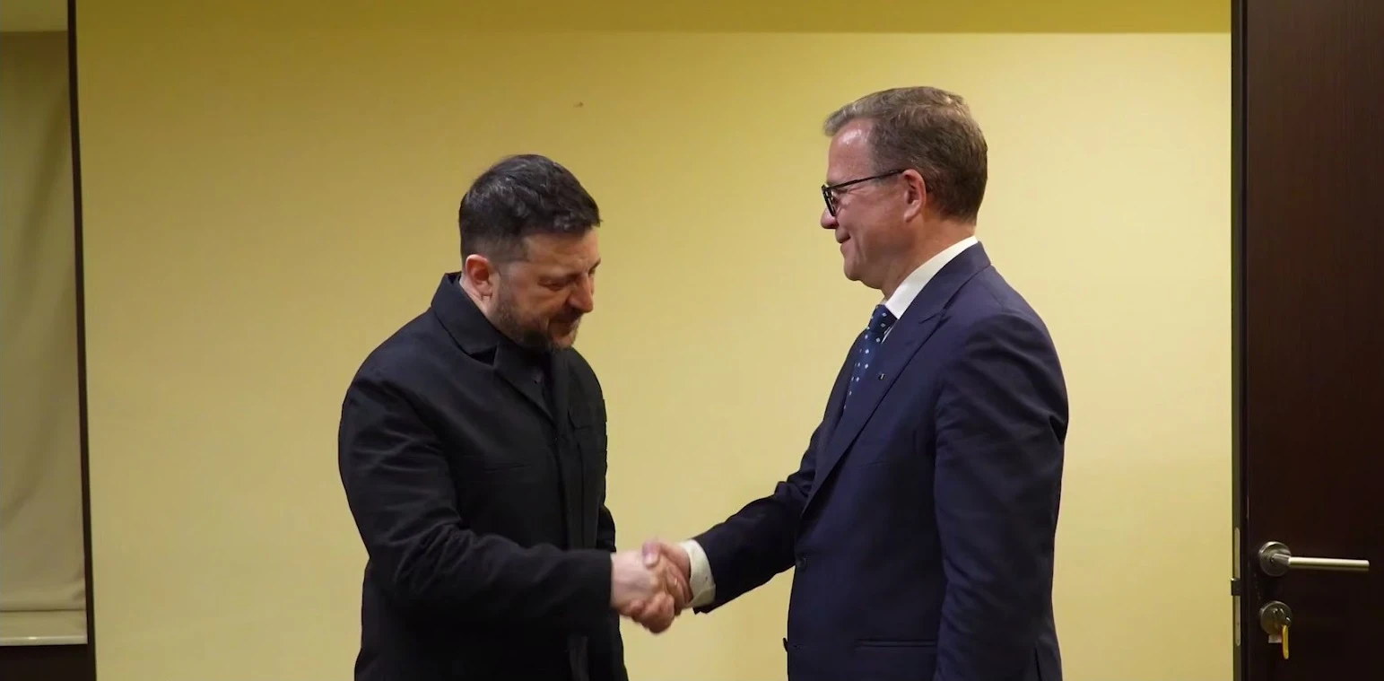 Tổng thống Ukraine gặp lãnh đạo châu Âu tại Armenia, đề xuất nối lại đàm phán ba bên