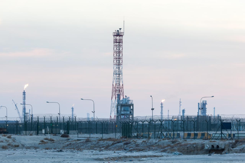 Lần đầu tiên sau 35 năm, Kuwait không xuất khẩu được bất kỳ thùng dầu thô nào