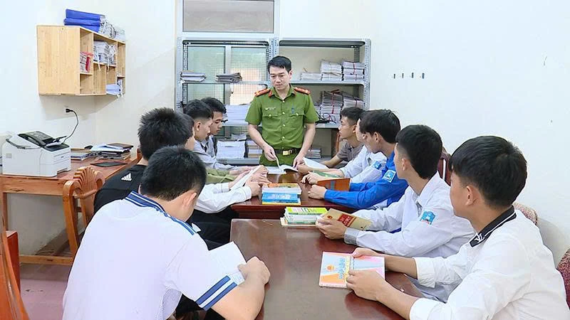 Gieo mầm thiện, giữ bình yên từ gốc