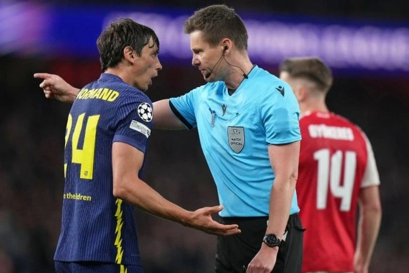Lộ diện trọng tài bắt chung kết Champions League; U17 Việt Nam: Hy vọng cuối của Đông Nam Á đua vé dự World Cup