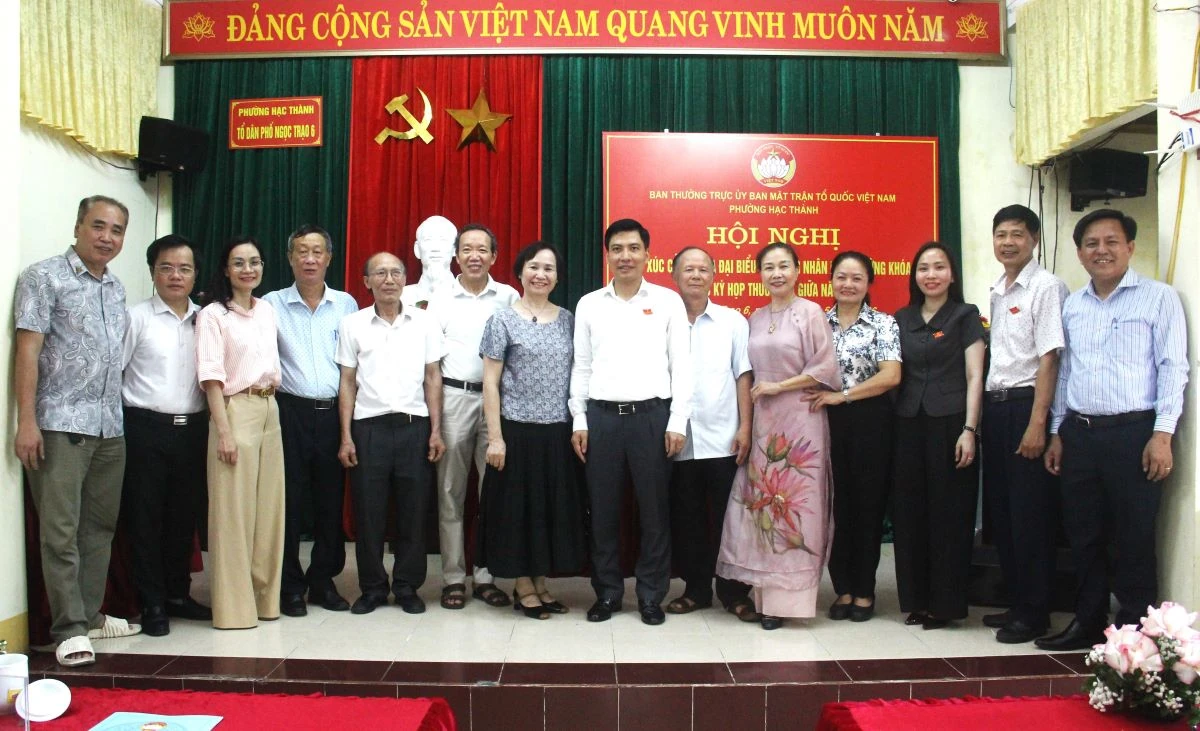 Tổ đại biểu số 3 HĐND phường Hạc Thành tiếp xúc cử tri trước kỳ họp thường lệ giữa năm 2026