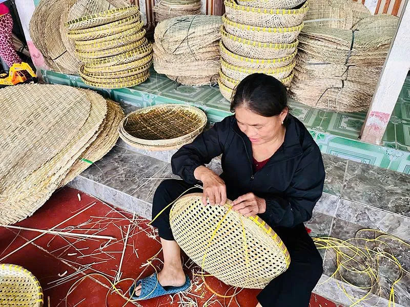 https://c.dhcn.vn/img/desktop/d-baothanhhoa.vn/news/2620/177d3200110t1800l1-z78447413961645.webp