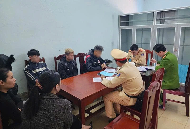 Xử lý nghiêm tình trạng thanh, thiếu niên vi phạm trật tự an toàn giao thông