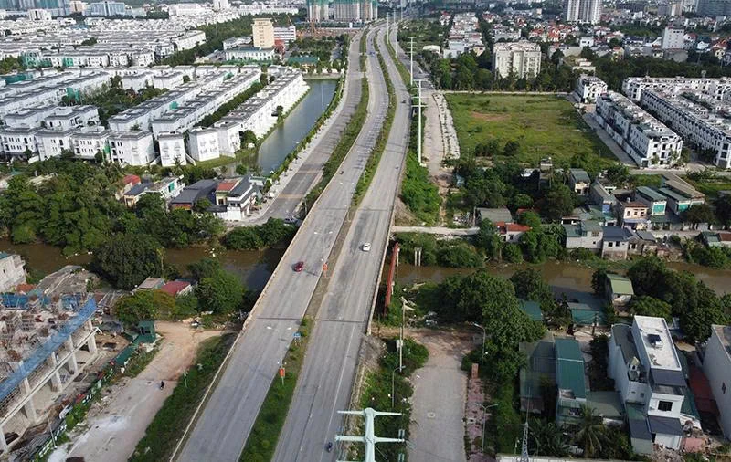 Sớm hoàn thiện hệ thống giao thông đường ven đại lộ Hùng Vương
