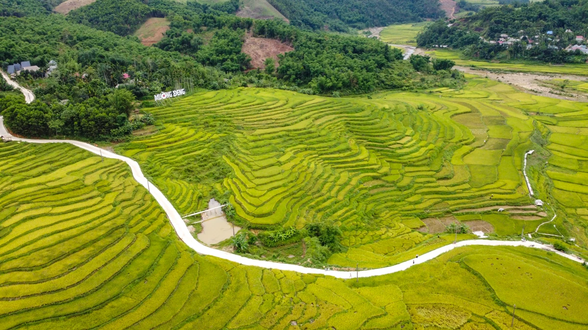 Mường Đeng đẹp như tranh giữa đại ngàn xứ Thanh