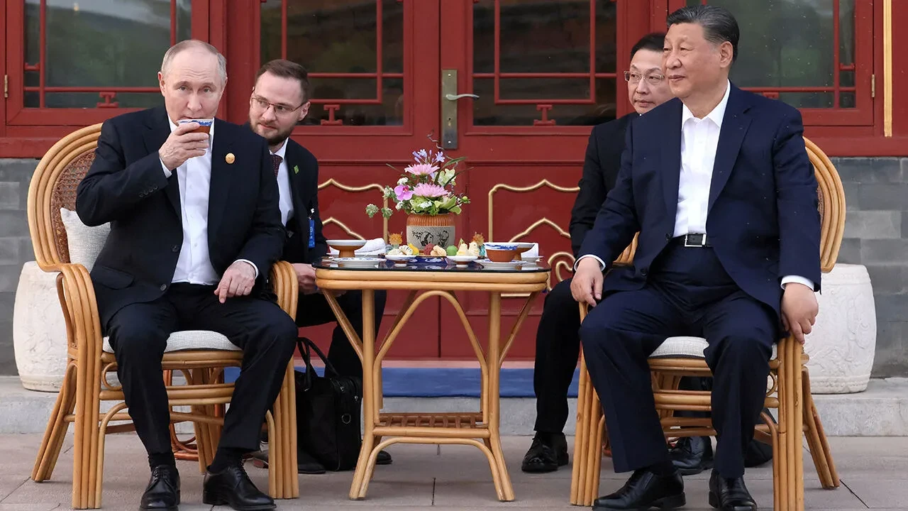 Chủ tịch Trung Quốc Tập Cận Bình và Tổng thống Nga Vladimir Putin hội đàm tại Bắc Kinh