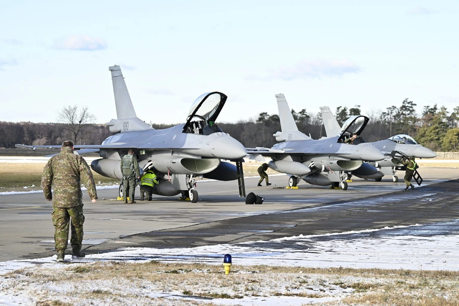 Slovakia tăng cường năng lực vận hành phi đội F-16 bằng thỏa thuận hậu cần với Lockheed Martin