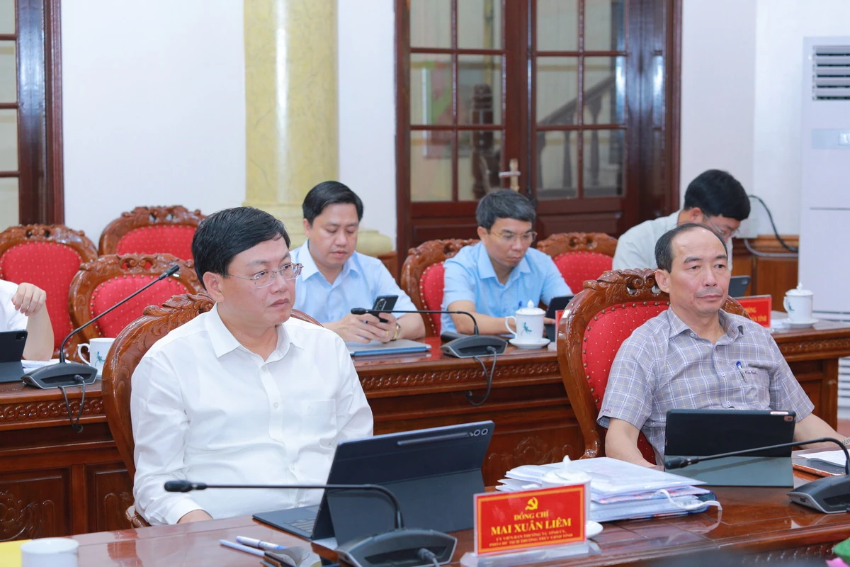 Ban Thường vụ Tỉnh ủy cho ý kiến nhiều nội dung quan trọng về giáo dục, sắp xếp bộ máy và đầu tư phát triển
