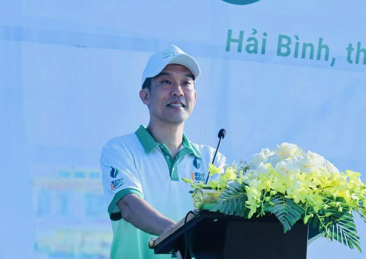 “Nghi Sơn Xanh” 2026: Gần 1.000 người chung tay làm sạch biển