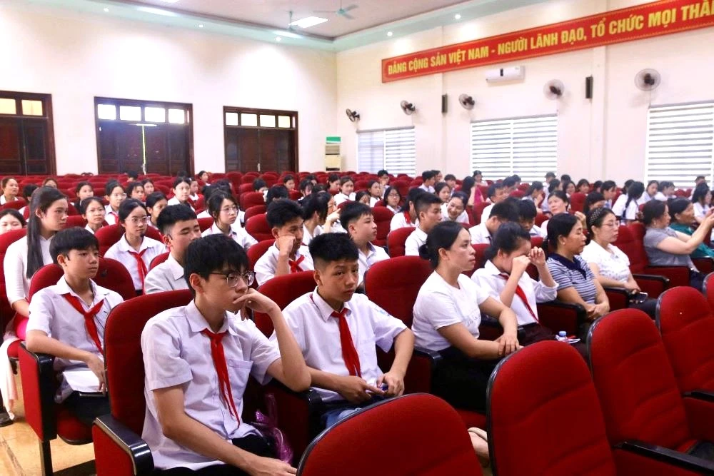 Tăng cường bảo vệ trẻ em khỏi bạo lực, trừng phạt thân thể