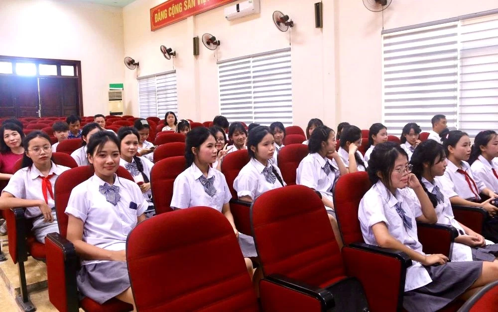 Tăng cường bảo vệ trẻ em khỏi bạo lực, trừng phạt thân thể
