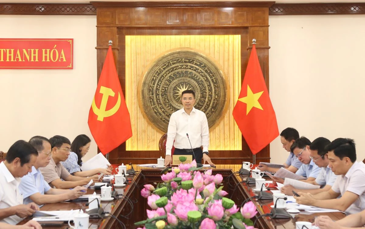 Thực hiện tốt nhiệm vụ sắp xếp thôn, tổ dân phố để gần dân, sát dân, phục vụ Nhân dân tốt hơn