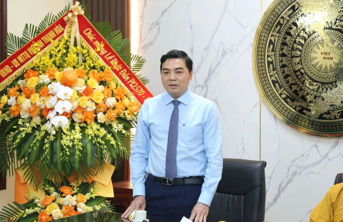 Chủ tịch UBND tỉnh Nguyễn Hoài Anh thăm, chúc mừng Ban Trị sự Giáo hội Phật giáo tỉnh và các chức sắc, tăng ni, phật tử